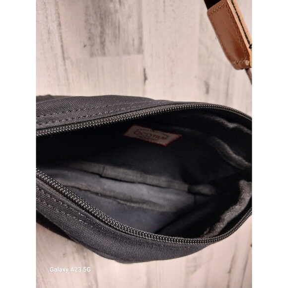 Gootium Small Black Canvas Crossbody Bag - Picture 8 of 8